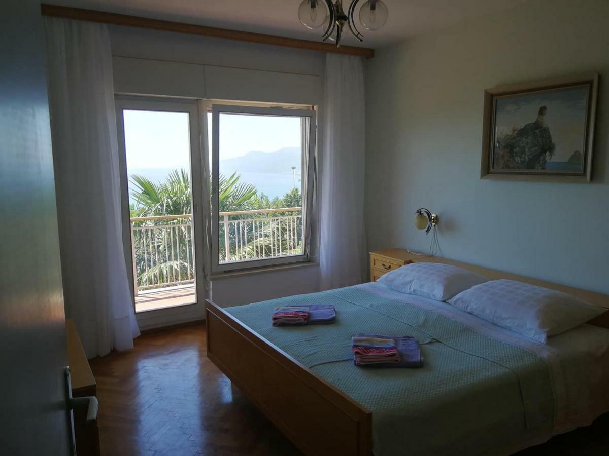 Appartement Apartman Buky à Matulji Extérieur photo